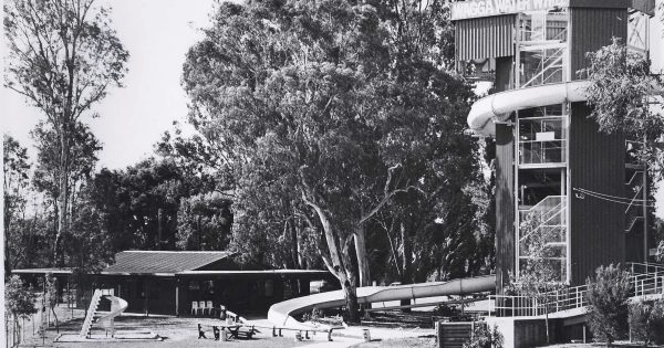 Wagga and Griffith can't endure another hot summer without a waterslide