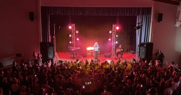 Riverina towns make some noise in pitch to host one of the world's biggest pop stars