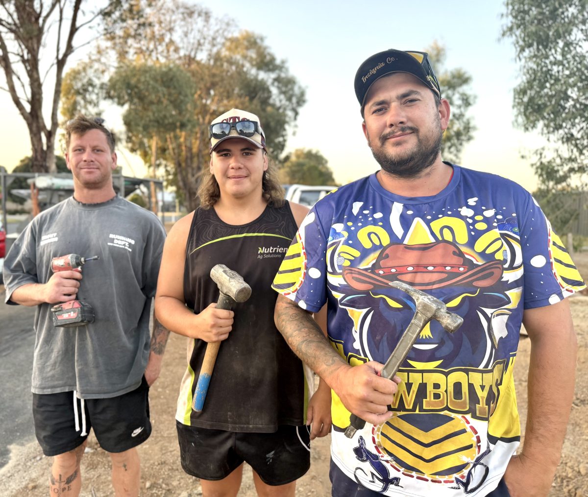  Tradies Zac, Deshawn and Jordan from Pil Bros Contracting finishing off the Active Travel Network Bikepath in Forest Hill 