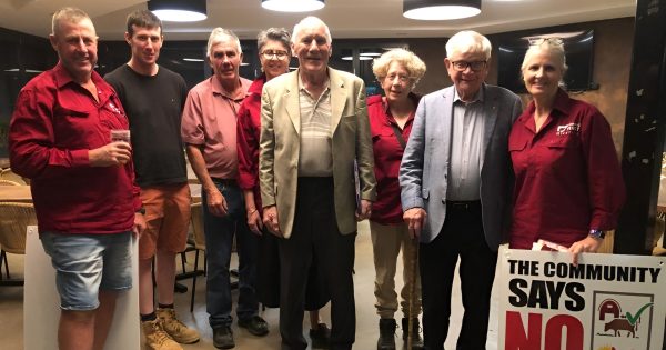 Wagga farmers warned about solar panels 'contaminating' agricultural land